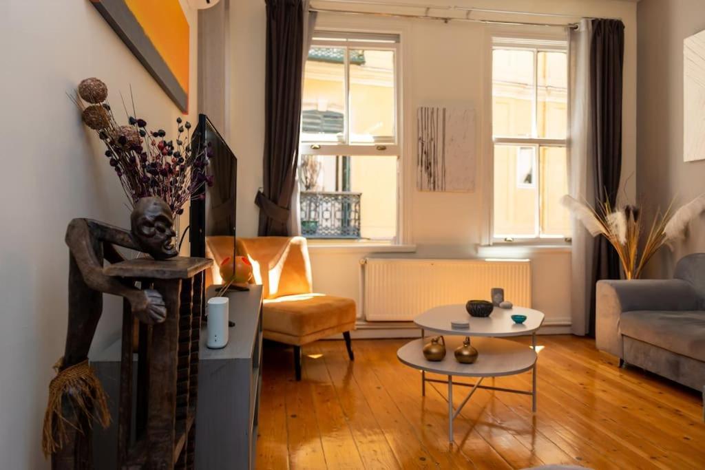 Marvelous Flat - 3 Bedrooms W 2 Terraces İstanbul